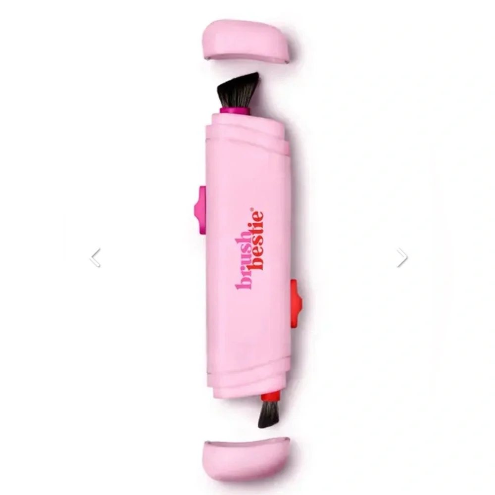 NEW!!! Brush Bestie 4-In-1 Retractable Make-Up Brush in Pink (NWT)
